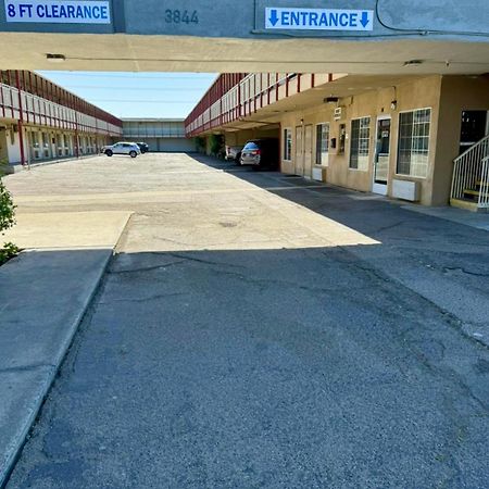 Regency Inn Fresno Extérieur photo