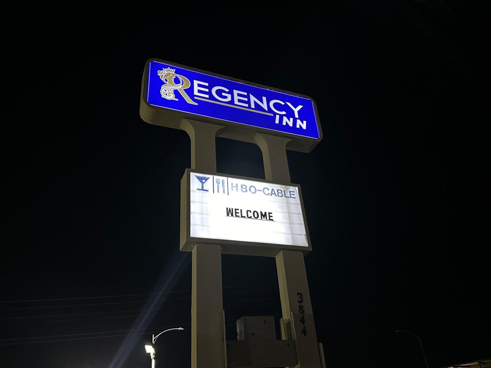 Regency Inn Fresno Extérieur photo