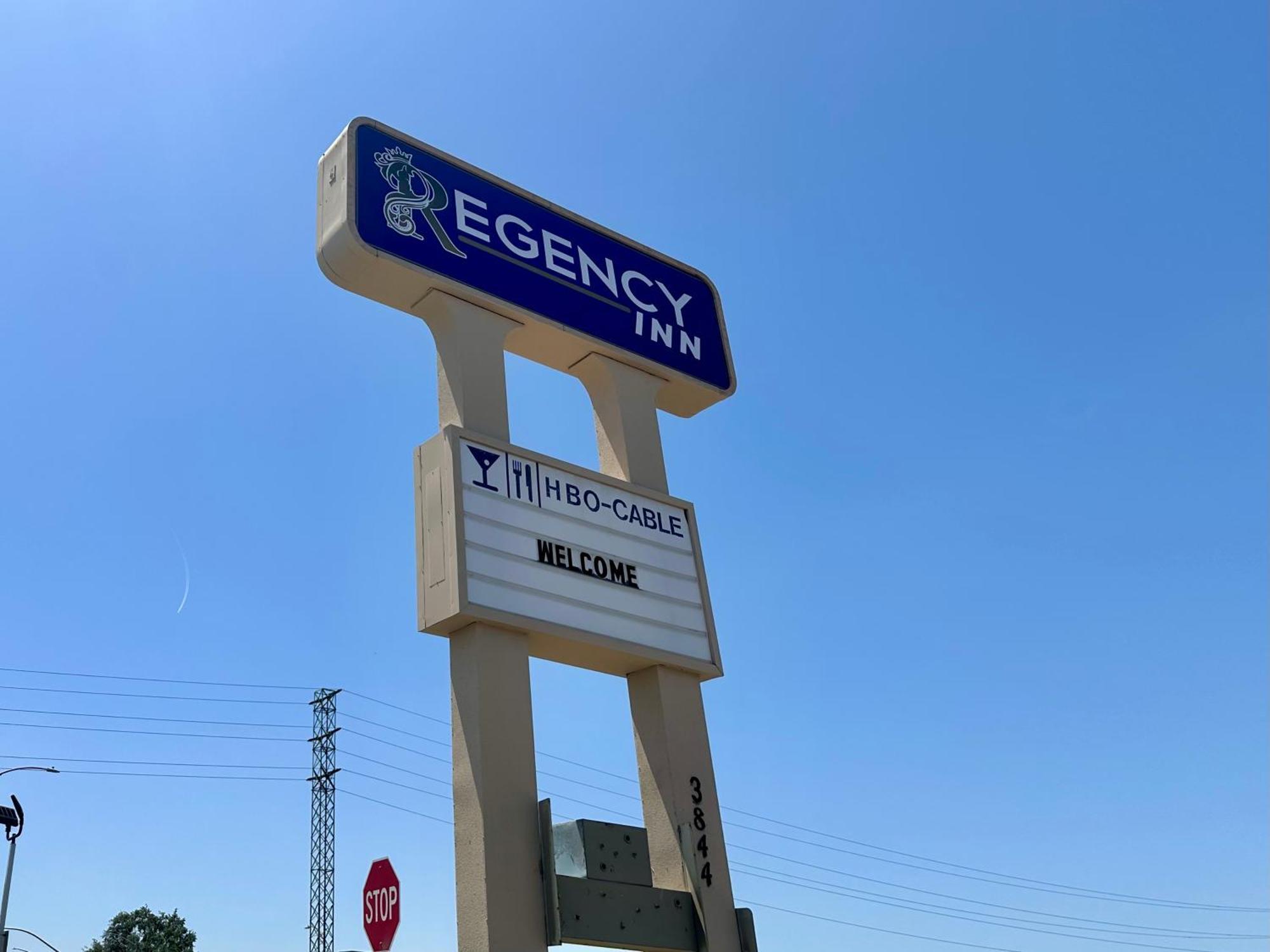 Regency Inn Fresno Extérieur photo
